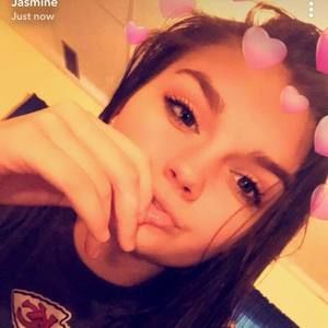 Meet your Posher, Jasmine